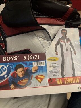 Rubie's Boys' Mr. Terrific Superhero Costume - Black & Red